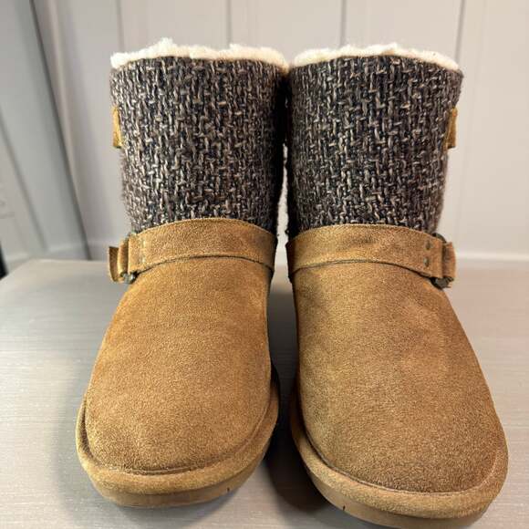 BEARPAW Women's Avery Tan Suede and Knit Wool Blend Winter Ankle Boots - Picture 11 of 12